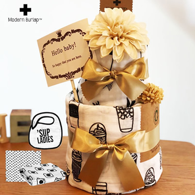 出産祝いのオムツケーキは可愛いよりおしゃれが良い 特集 おしゃれなプレゼントが見つかるギフト情報サイト フォー ユー女子
